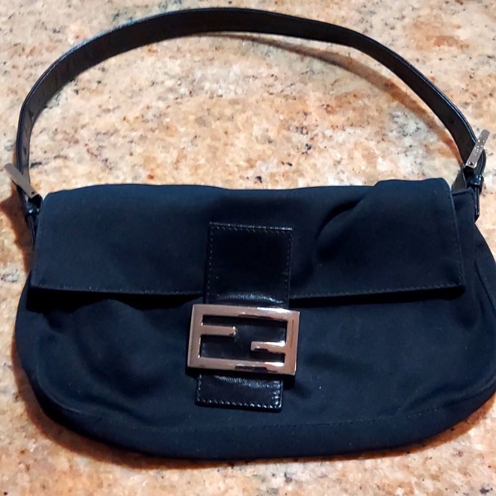 Fendi mini baguette vintage